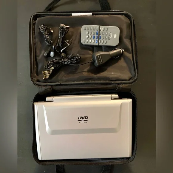 Kawasaki PVS10921 Portable DVD Player